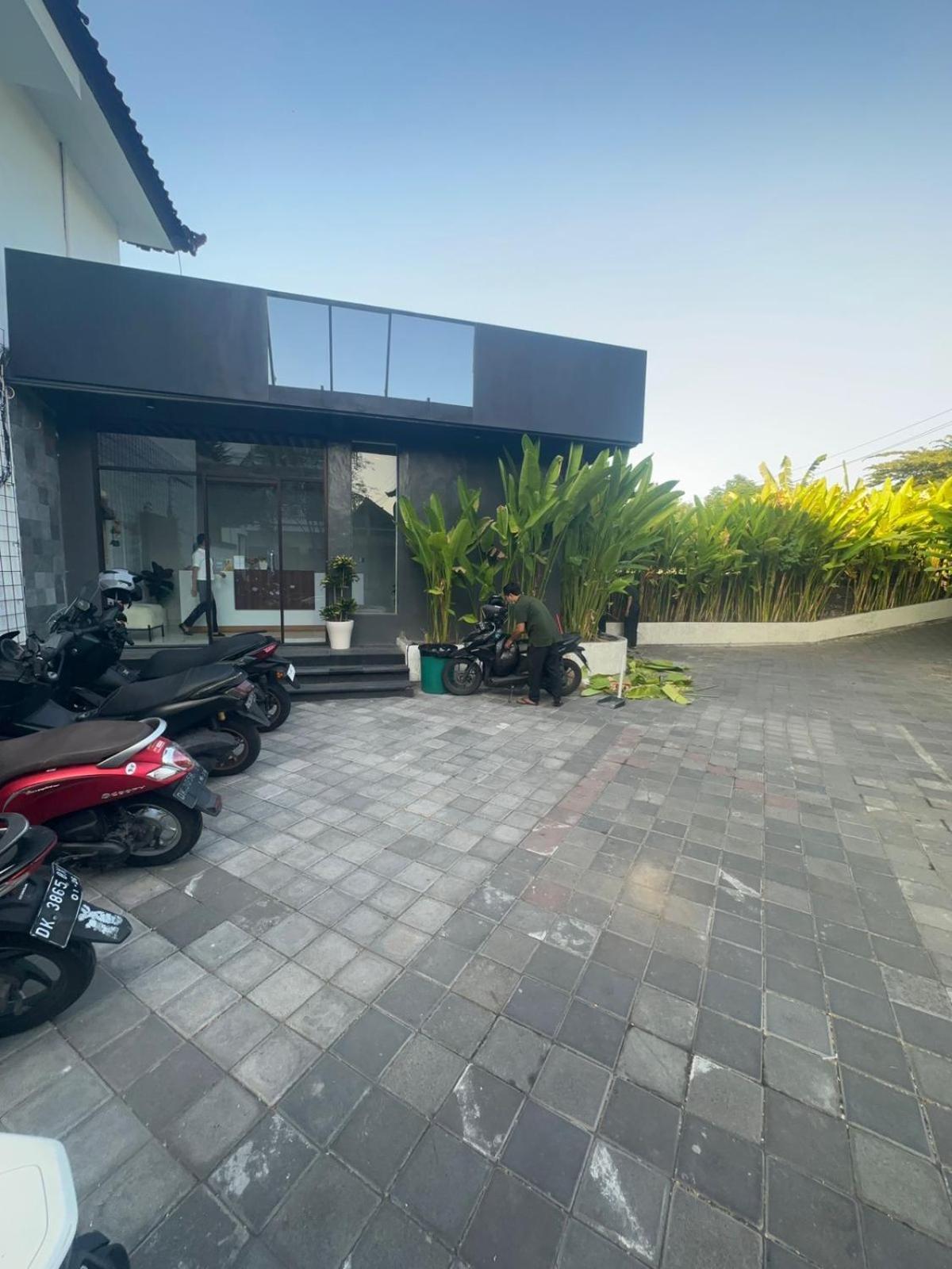 The Hita Apartement Seminyak  Bagian luar foto